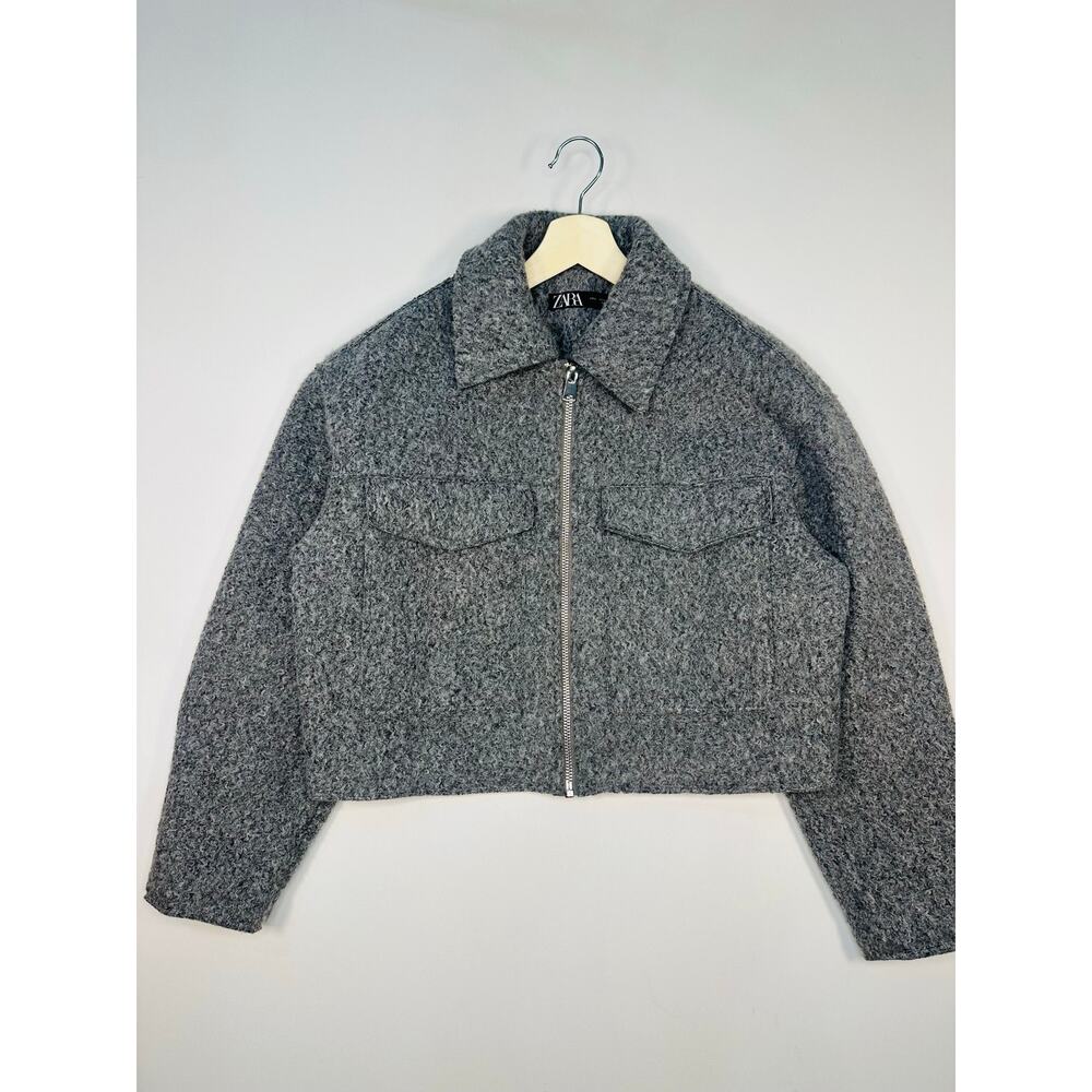 Zara Boucle Cropped Zip Front Jacket in Charcoal Gray Textured Fabric